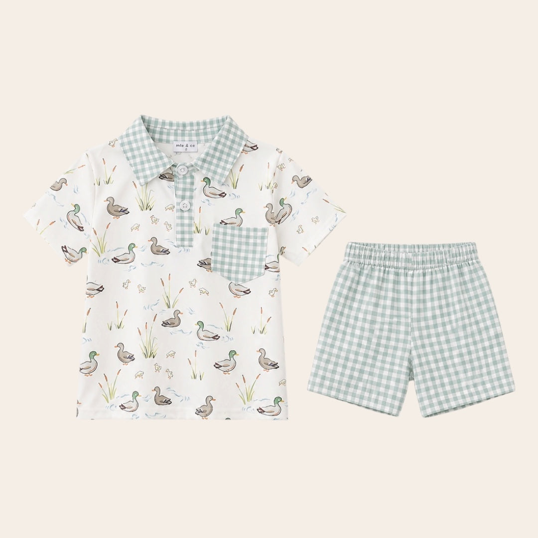 Conjunto Polo y Short con Estampado de Patitos